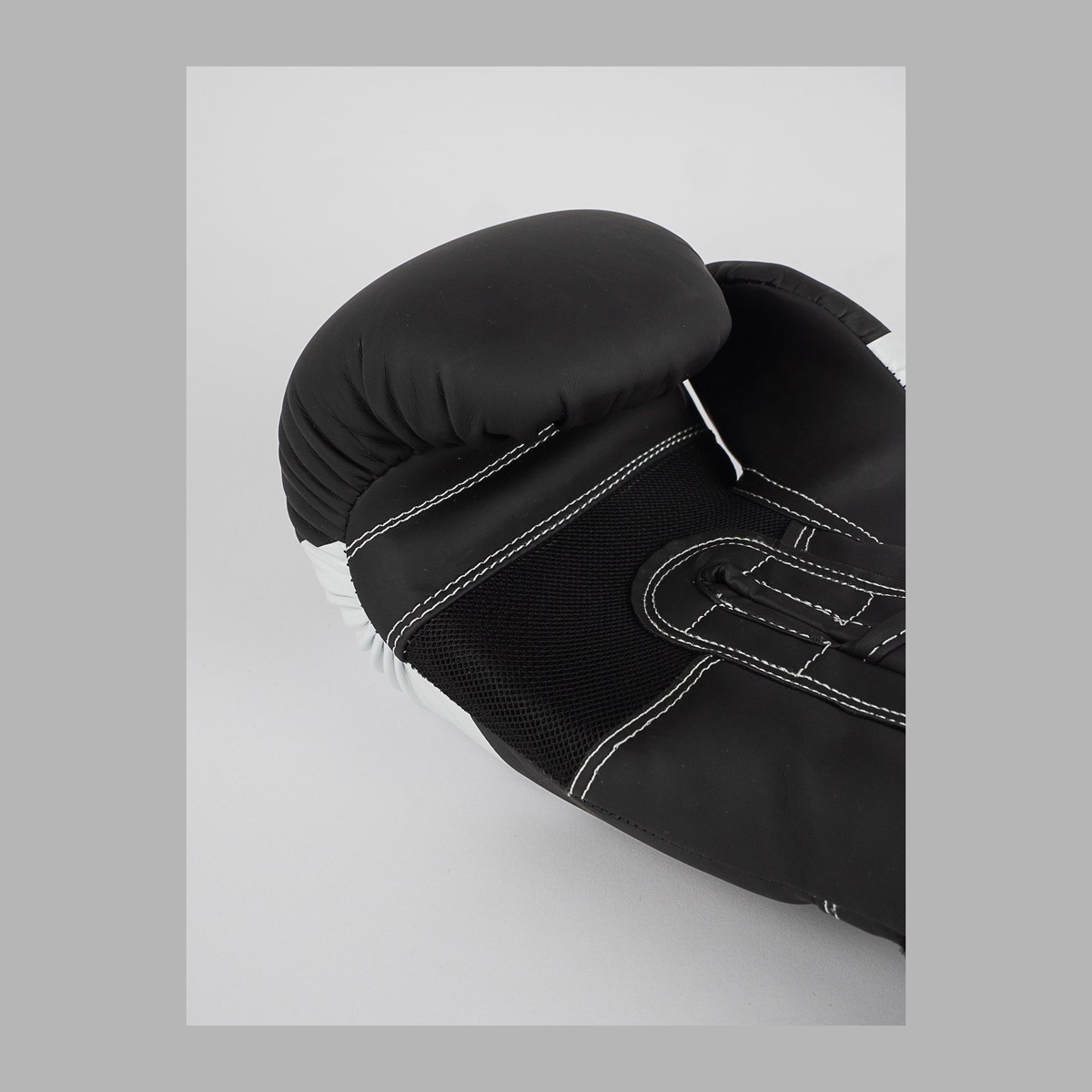 Gants de boxe Blade Noir et Blanc 2
